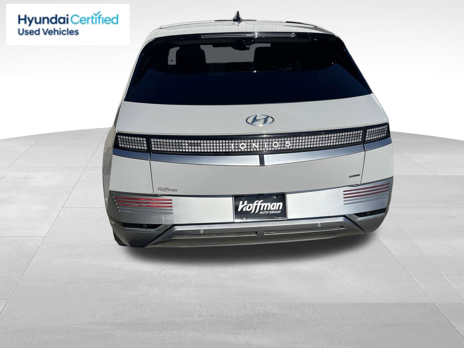 2024 Hyundai IONIQ 5 Limited - Photo 8