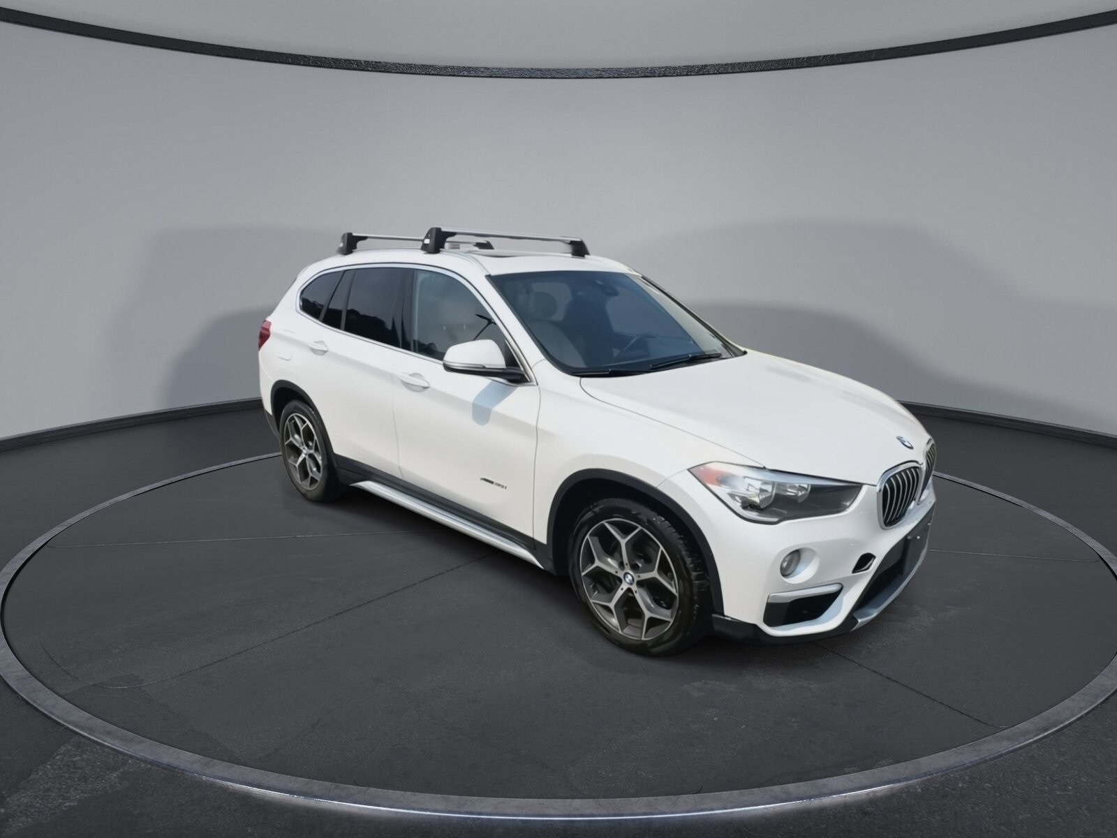 2018 Bmw X1 XDrive28i photo 2
