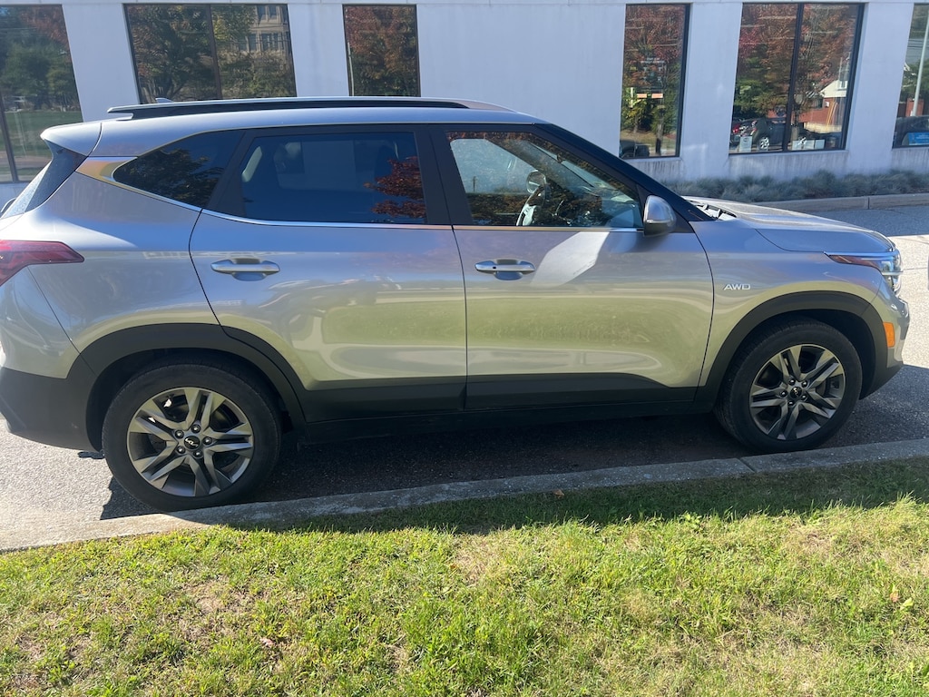 Used 2022 Kia Seltos S SUV