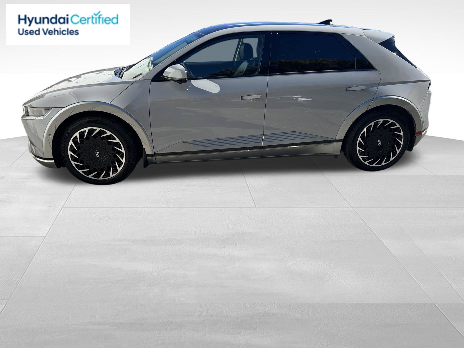 2024 Hyundai IONIQ 5 Limited - Photo 6