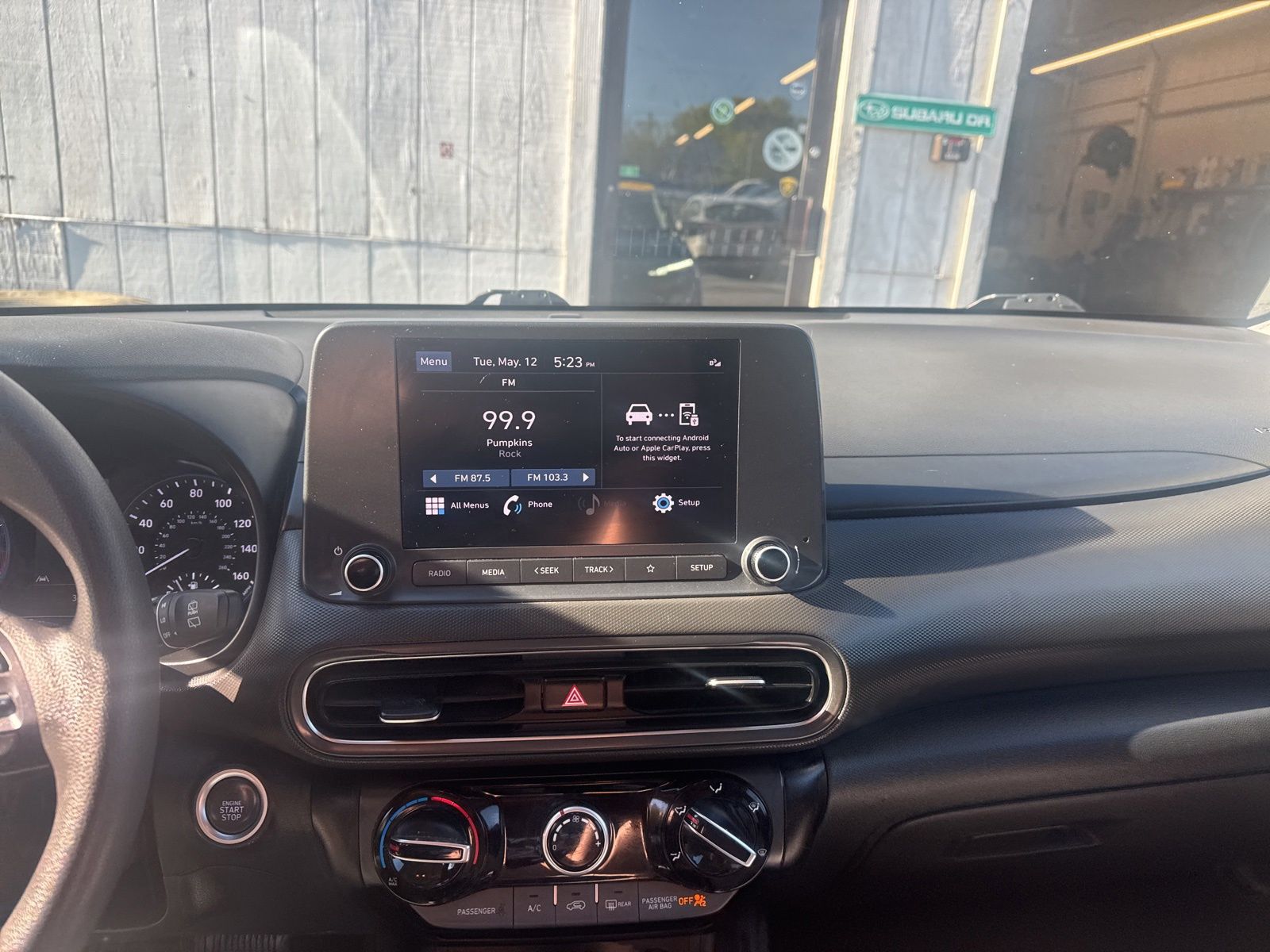 2023 Hyundai Kona SEL - Photo 14