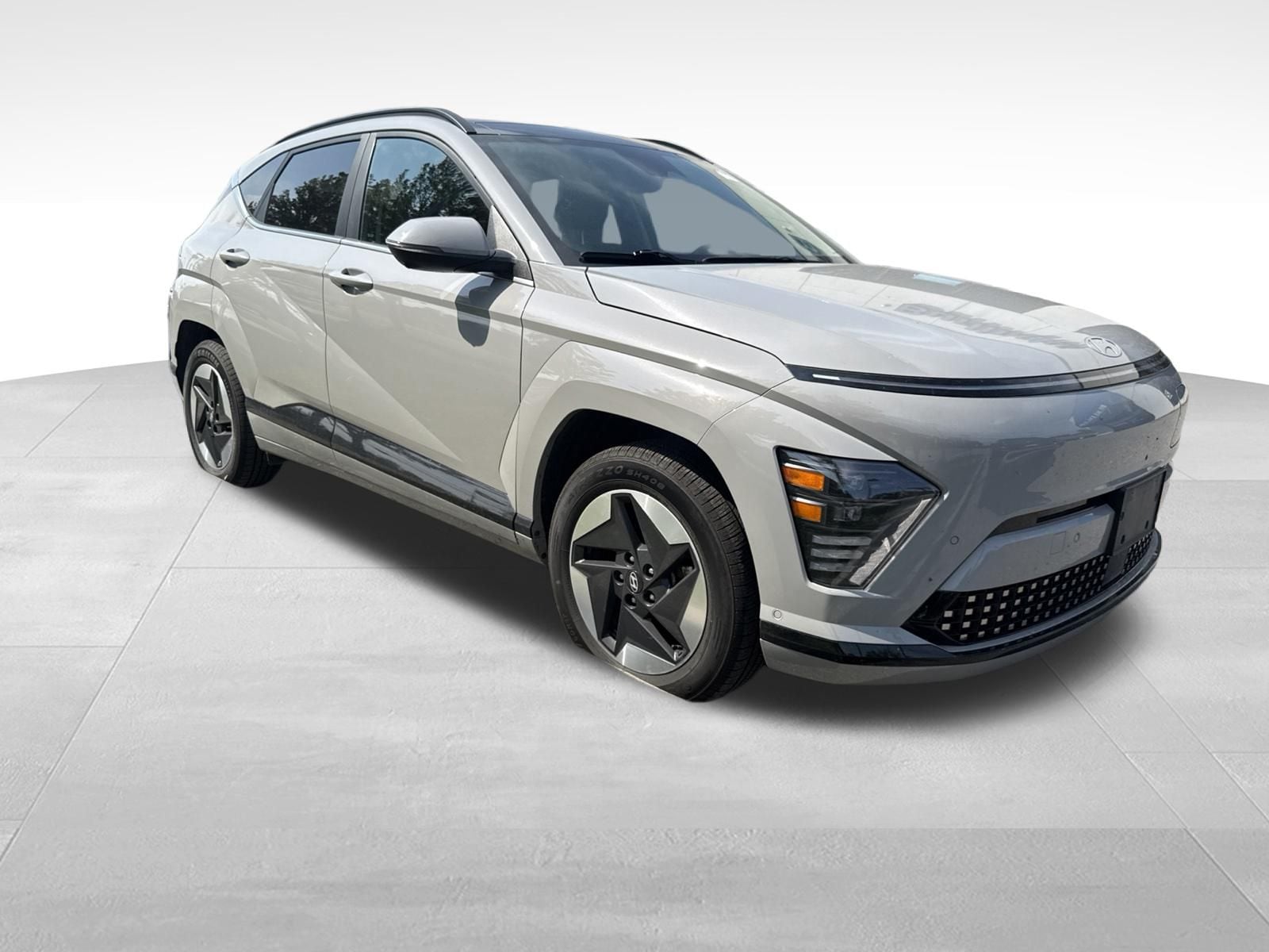 Used 2025 Hyundai Kona EV Limited with VIN KM8HE3A63SU019383 for sale in Burlington, VT