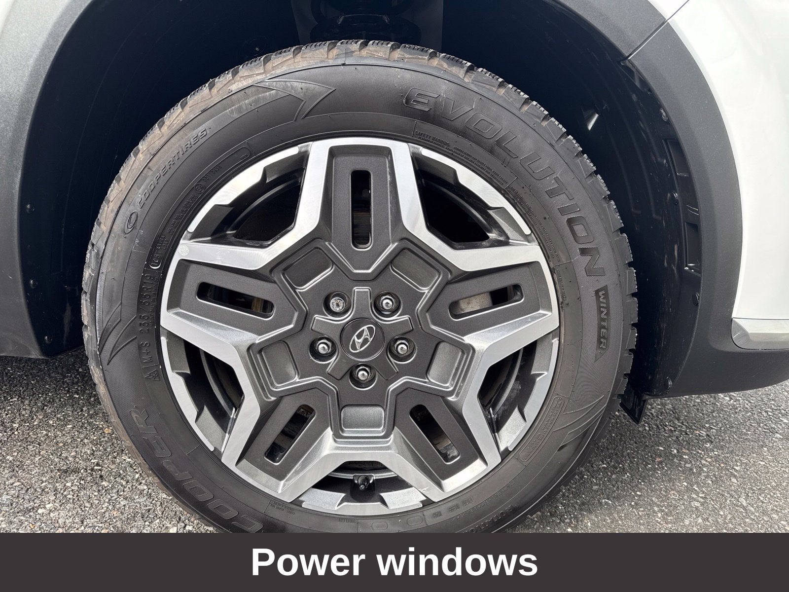 2023 Hyundai Santa Fe SEL Premium HEV - Photo 12