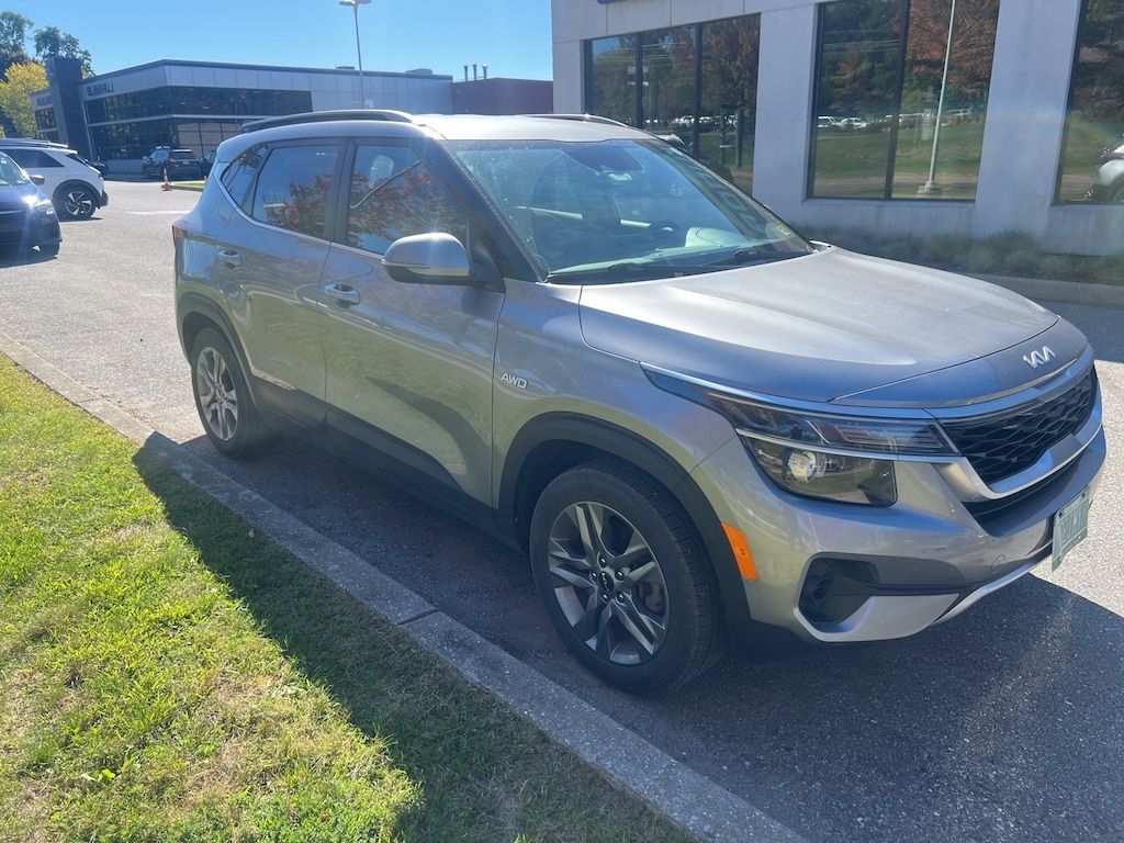 Used 2022 Kia Seltos S SUV