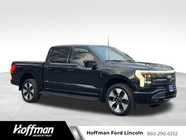 2023 Ford F-150 Lightning Platinum's photo