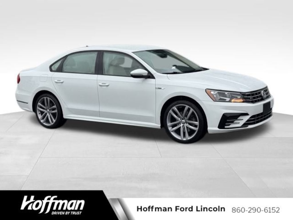 Certified 2018 Volkswagen Passat 2.0T R-Line Sedan