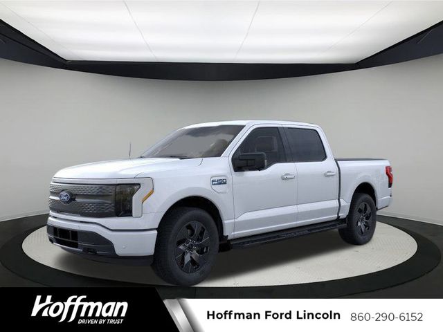 2025 Ford F-150 Lightning Flash's photo