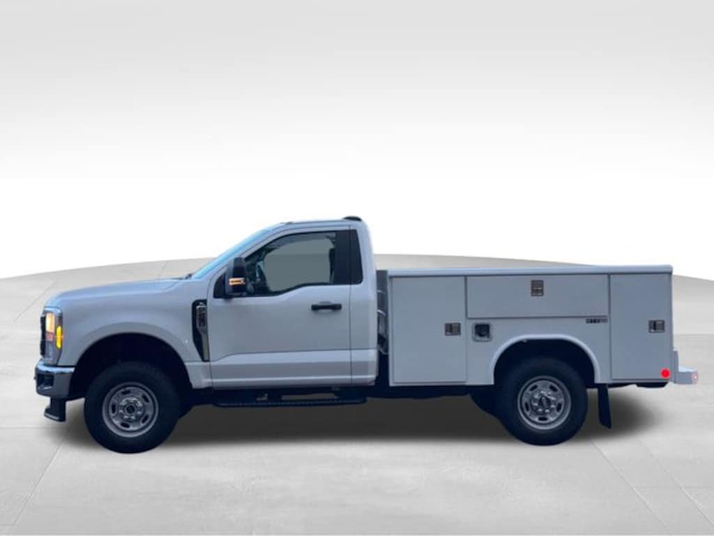 New 2024 Ford F-250SD XL Truck Regular Cab