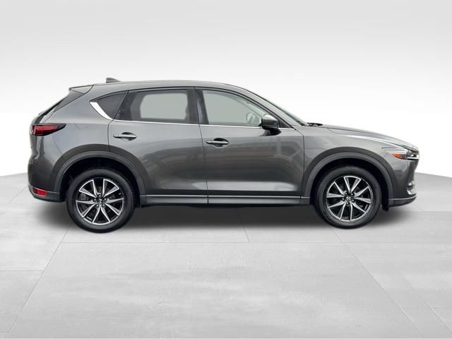 2018 Mazda CX-5 Grand Touring photo 2