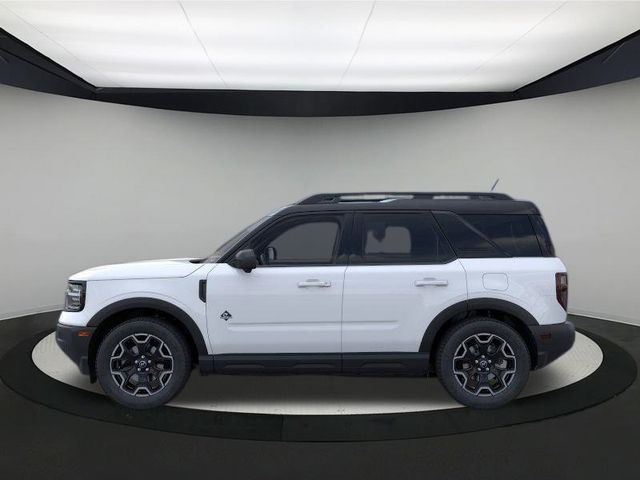 2025 Ford Bronco Sport Outer Banks photo 3