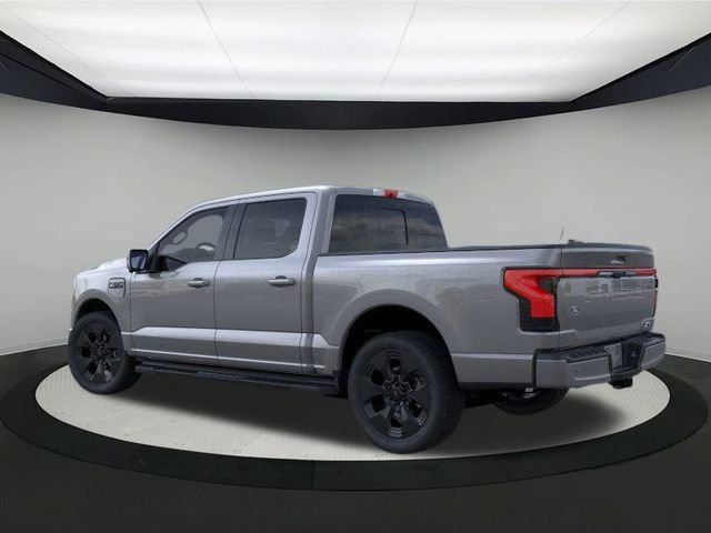 2025 Ford F-150 Lightning Platinum photo 4