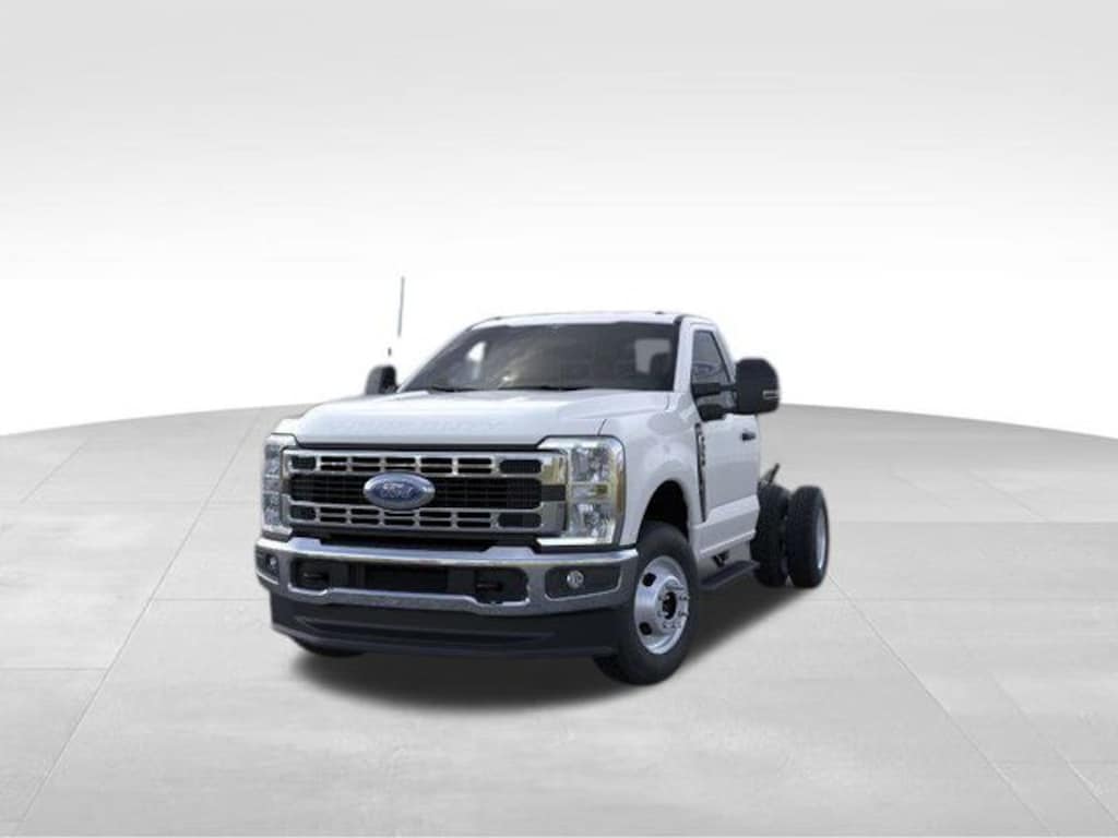 New 2025 Ford F-350SD XL Truck Regular Cab