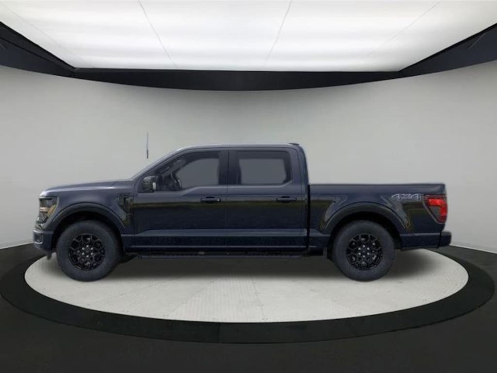 New 2025 Ford F-150 XLT Truck SuperCrew Cab