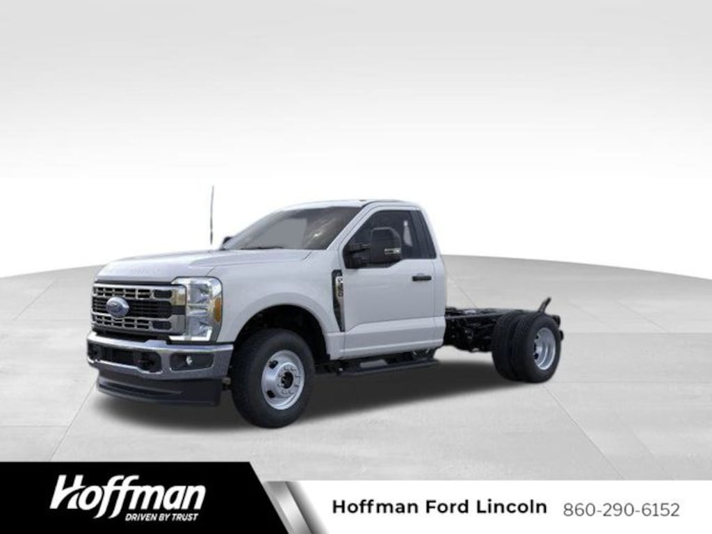 New 2025 Ford F-350SD XL Truck Regular Cab