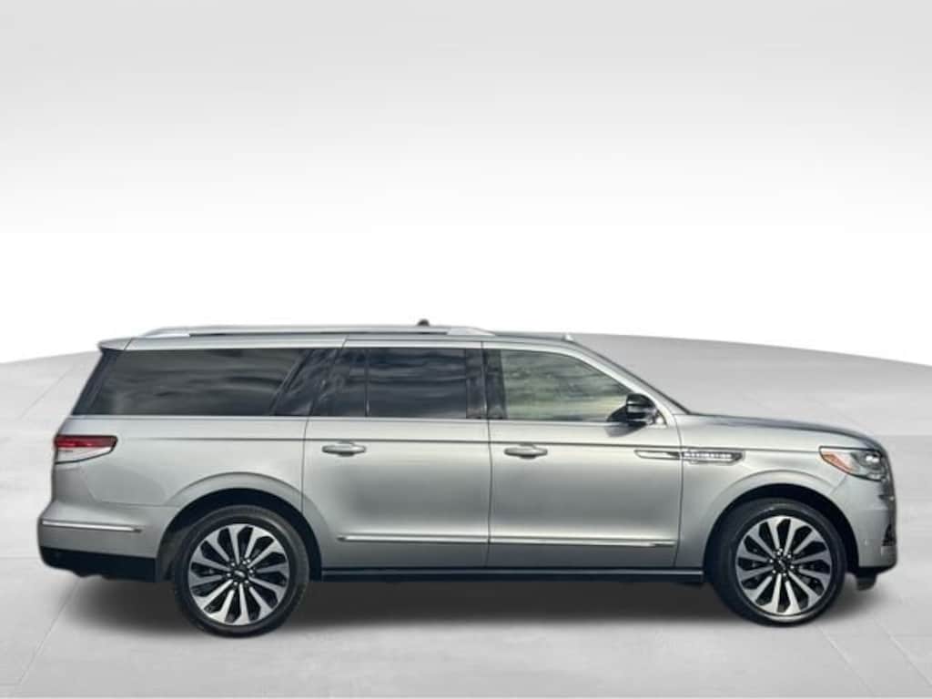 Certified 2022 Lincoln Navigator L L Reserve SUV
