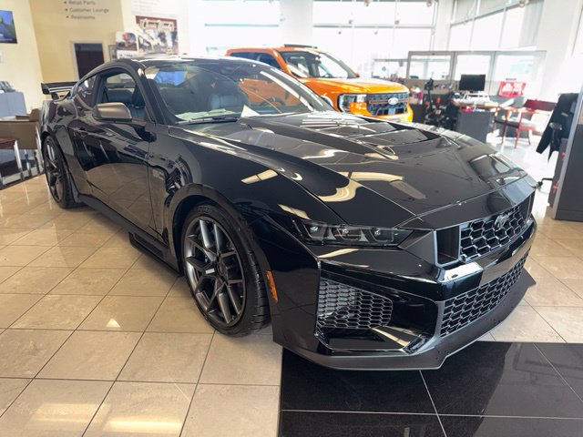 2026 Ford Mustang Dark Horse