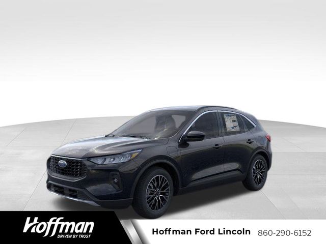 2025 Ford Escape PHEV's photo