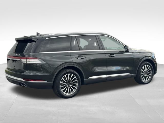 2023 Lincoln Aviator Reserve photo 3