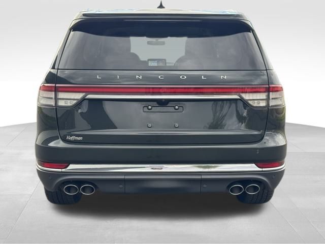 2023 Lincoln Aviator Reserve photo 4