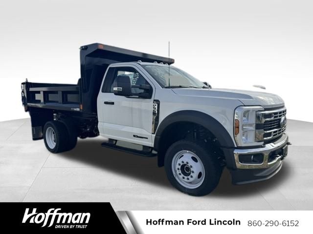 2024 Ford F-550 Super Duty Chassis Cab XL's photo