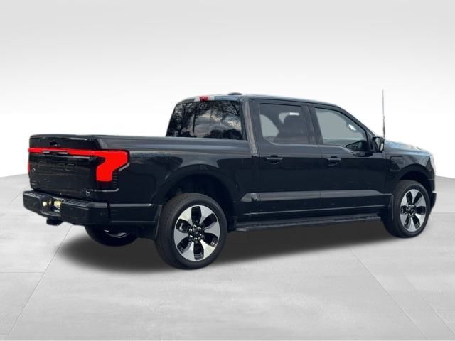 2023 Ford F-150 Lightning Platinum photo 2