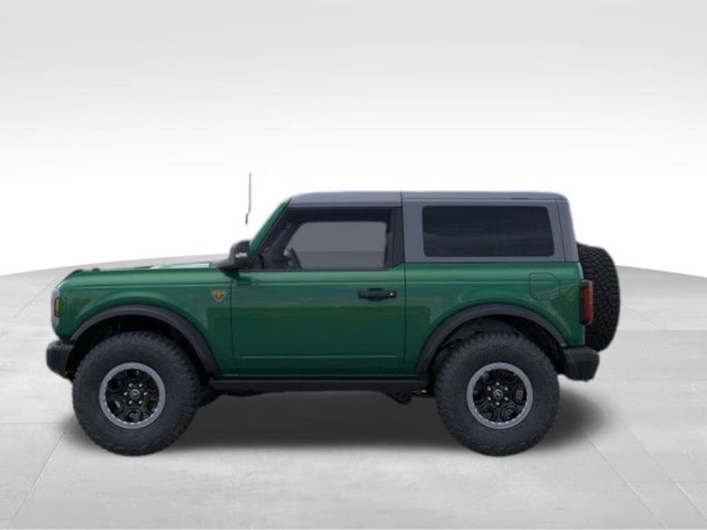 New 2025 Ford Bronco Badlands SUV
