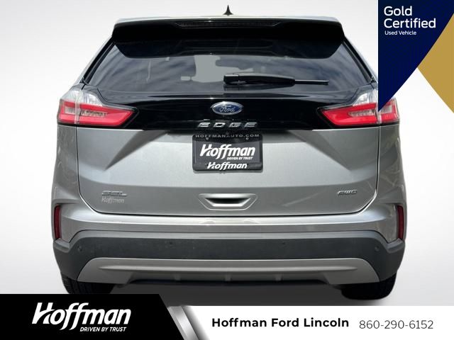 2022 Ford Edge SEL photo 4