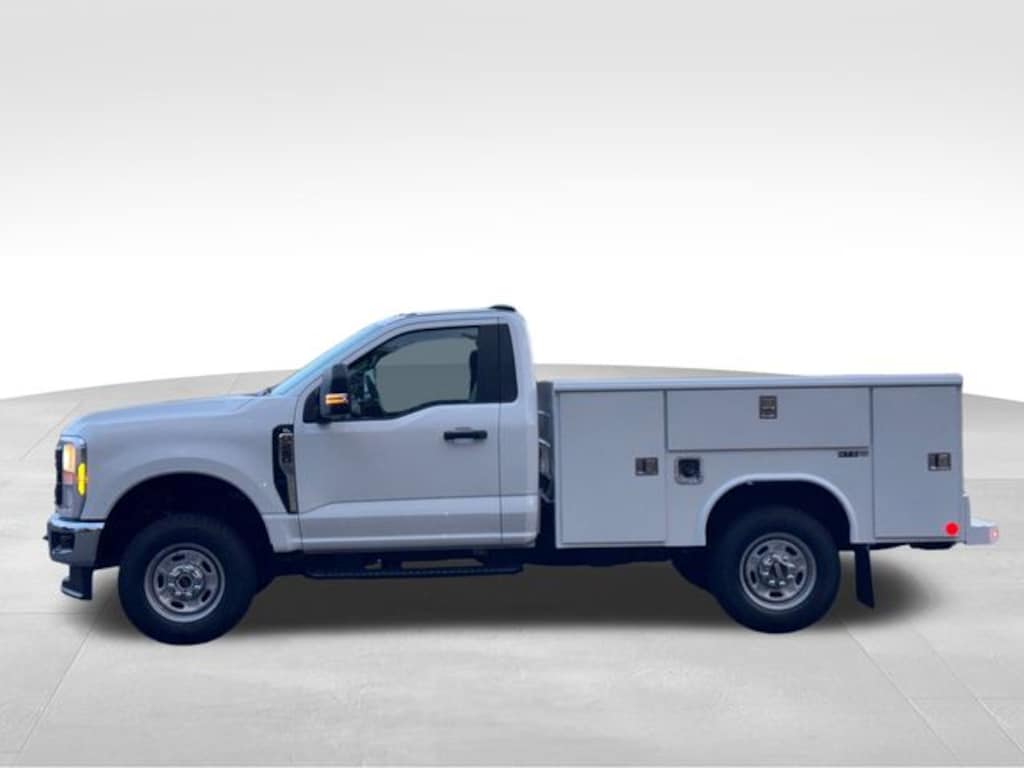 New 2024 Ford F-250SD XL Truck Regular Cab