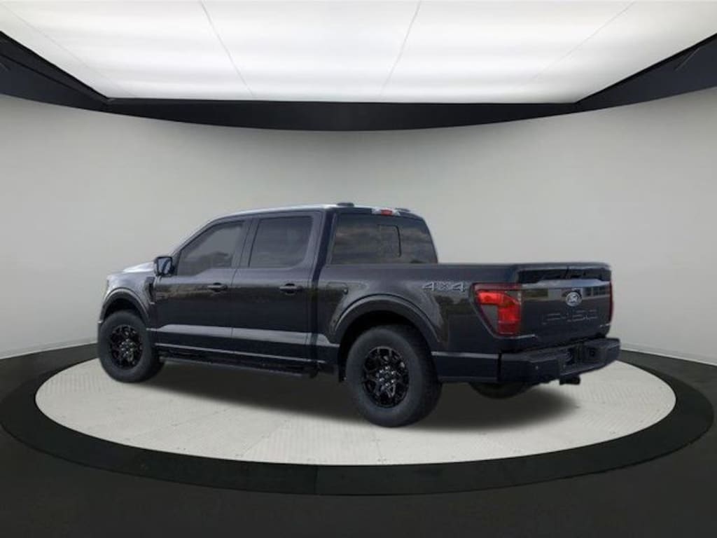 New 2025 Ford F-150 XLT Truck SuperCrew Cab
