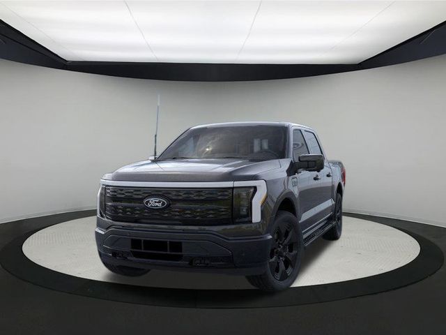 2025 Ford F-150 Lightning Platinum photo 2