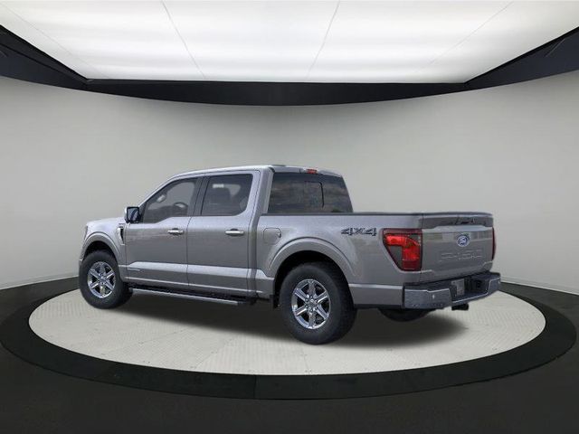2025 Ford F-150 XLT photo 4