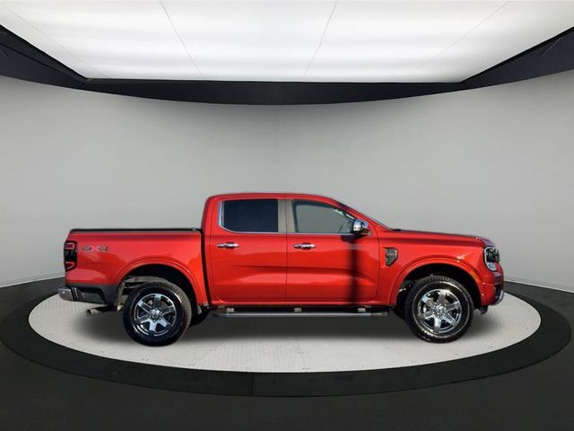 2024 Ford Ranger Lariat photo 2