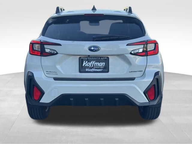 2024 Subaru Crosstrek Premium photo 3
