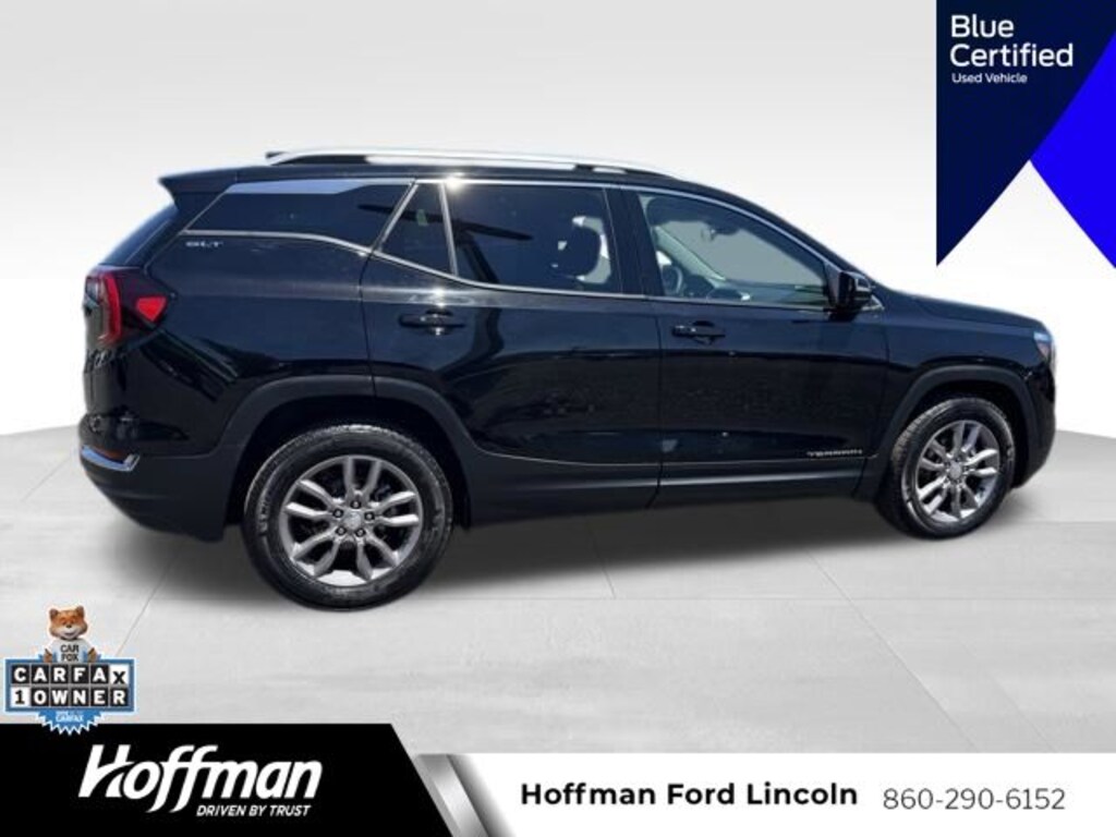 Used 2024 GMC Terrain SLT SUV