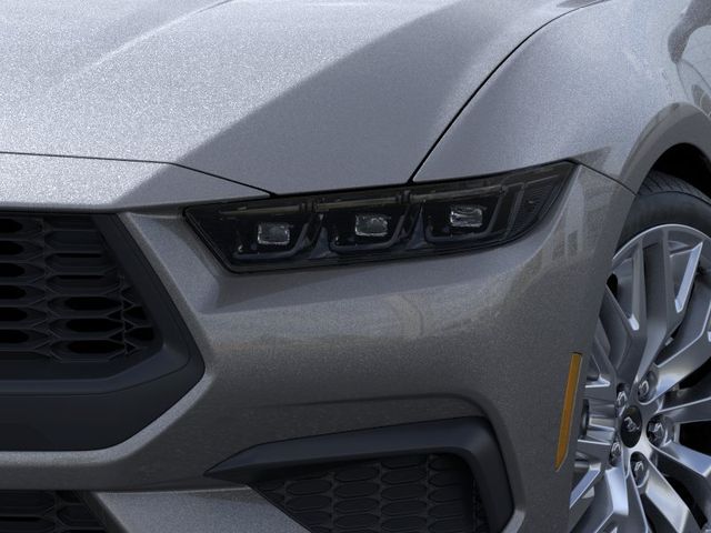 2026 Ford Mustang EcoBoost Premium Convertible - Photo 18