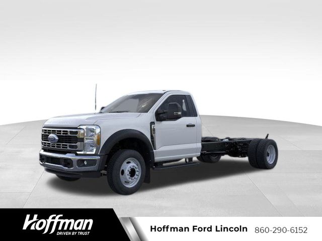 2026 Ford F-550 Super Duty Chassis Cab XL's photo