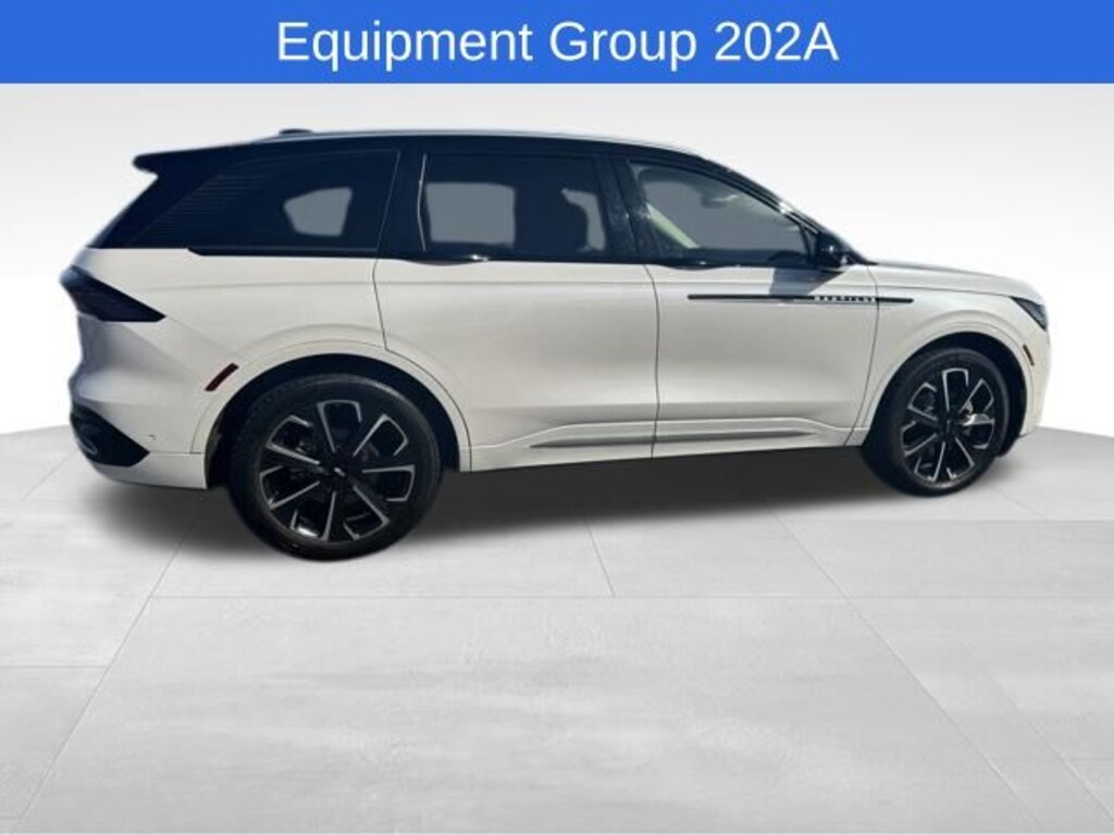Certified 2024 Lincoln Nautilus Reserve SUV