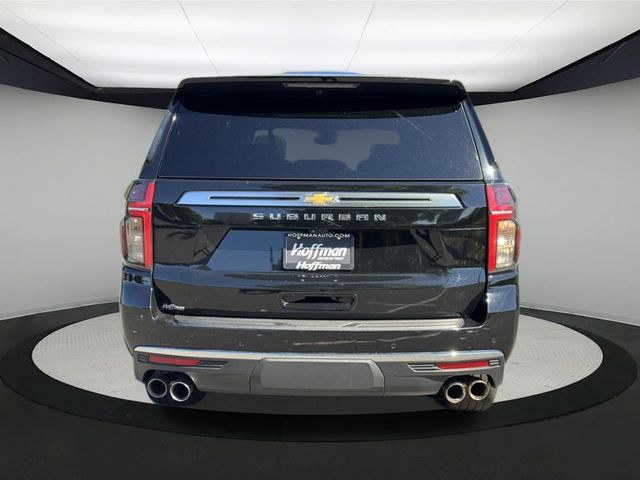 2022 Chevrolet Suburban High Country photo 4