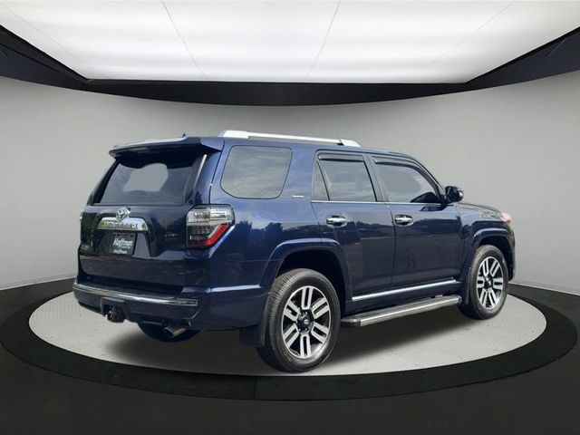 2017 Toyota 4Runner Limited photo 2