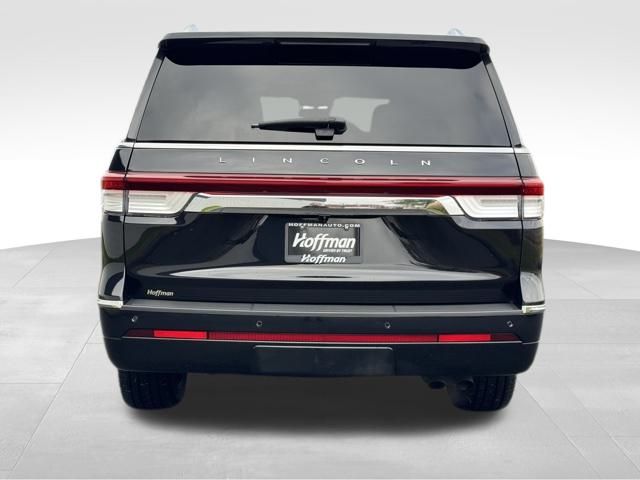 2023 Lincoln Navigator Reserve photo 4