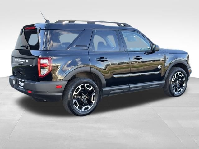 2023 Ford Bronco Sport Outer Banks photo 3