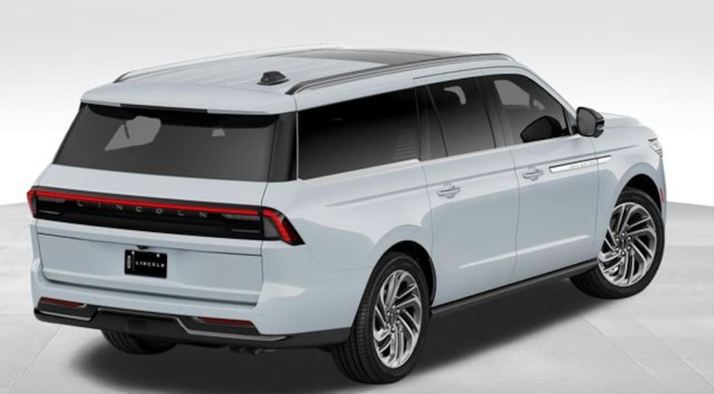 New 2026 Lincoln Navigator L Reserve SUV