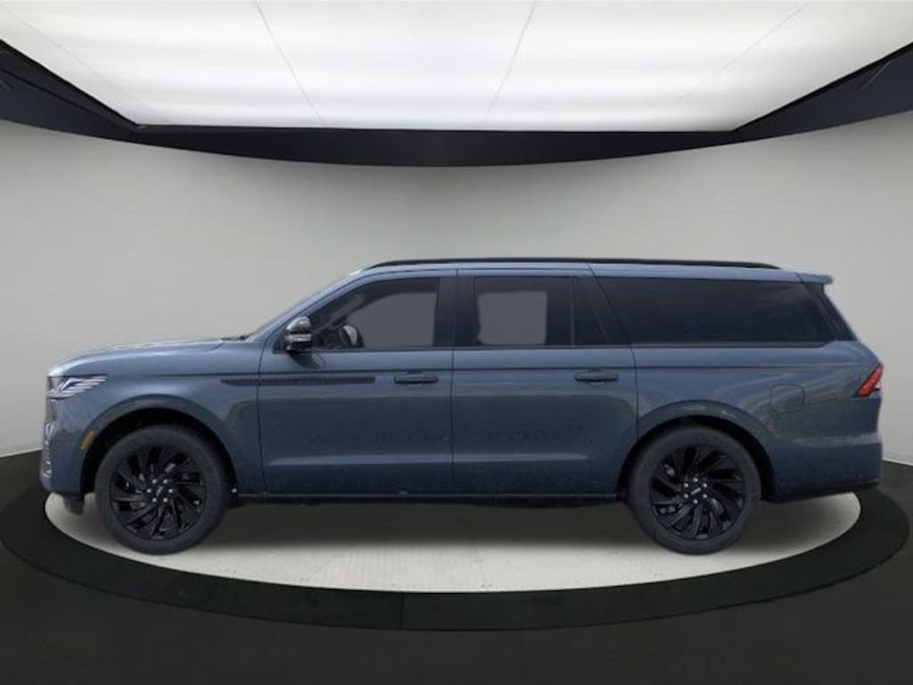 New 2025 Lincoln Navigator L Reserve SUV