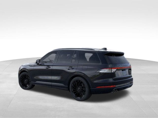 2026 Lincoln Aviator Reserve photo 3