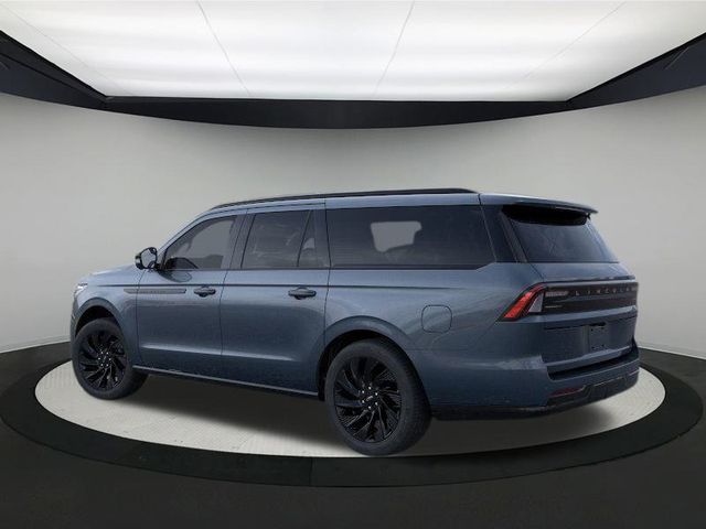 2025 Lincoln Navigator L Reserve photo 4