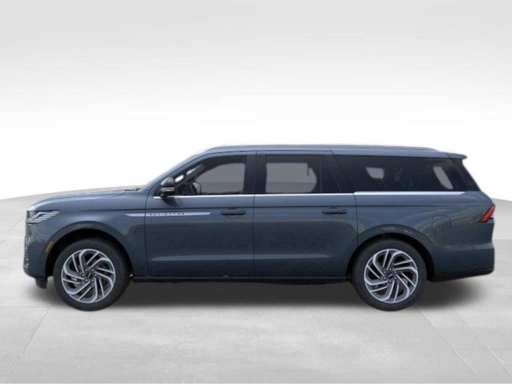 New 2026 Lincoln Navigator L Reserve SUV