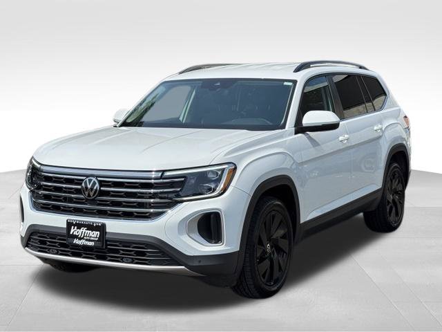 Used 2024 Volkswagen Atlas 2.0T SE w/Technology SUV