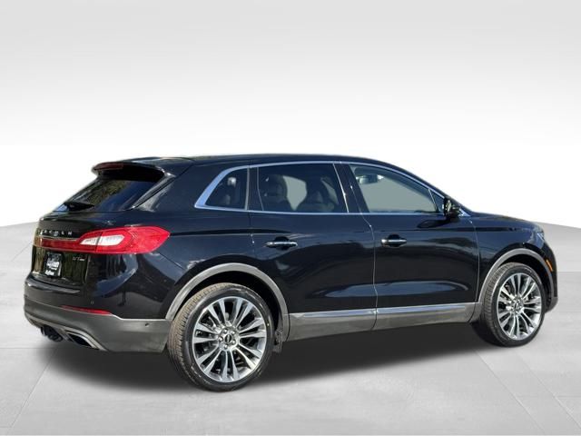 2017 Lincoln MKX Reserve photo 3