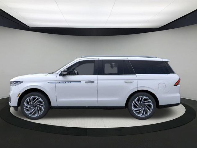 2025 Lincoln Navigator Reserve photo 3