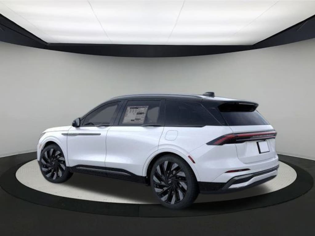 New 2026 Lincoln Nautilus Reserve SUV